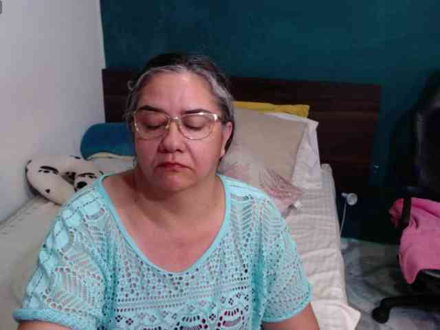 scarlett-dubois webcam