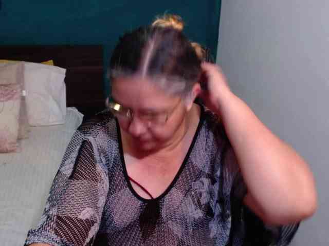 scarlett-dubois webcam