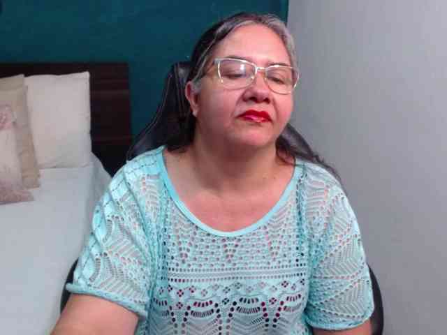 scarlett-dubois webcam