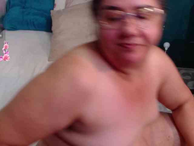 scarlett-dubois webcam