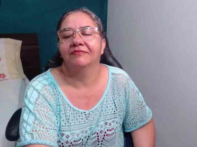 scarlett-dubois webcam