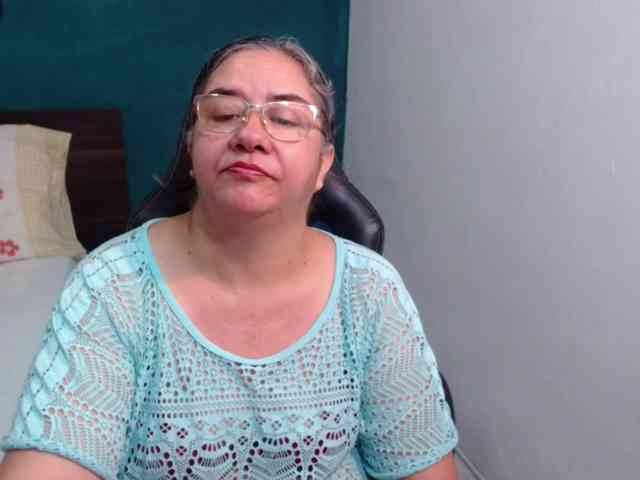 scarlett-dubois webcam