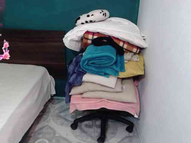 scarlett-dubois webcam