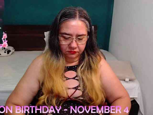 scarlett-dubois webcam