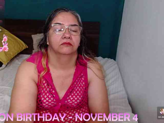 scarlett-dubois webcam