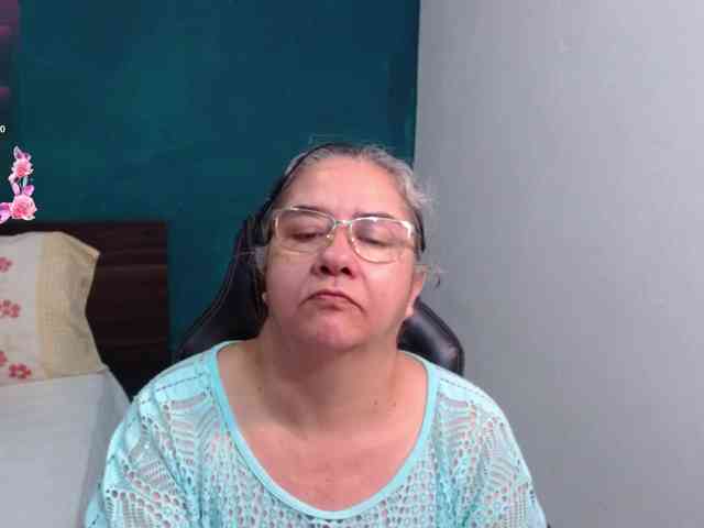 scarlett-dubois webcam