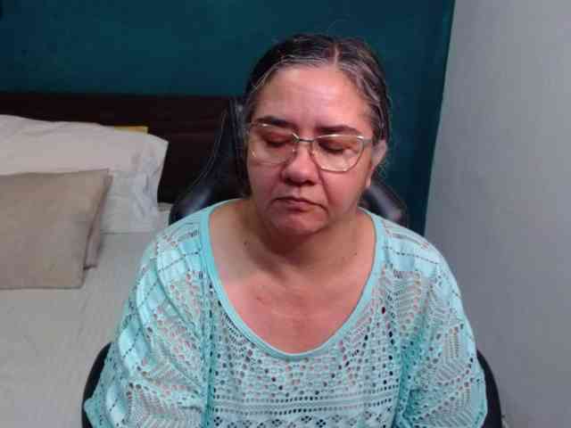 scarlett-dubois webcam