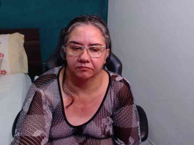 scarlett-dubois webcam