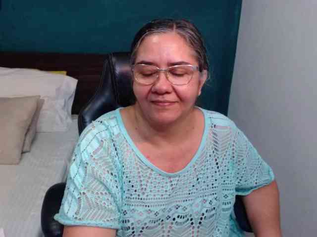 scarlett-dubois webcam