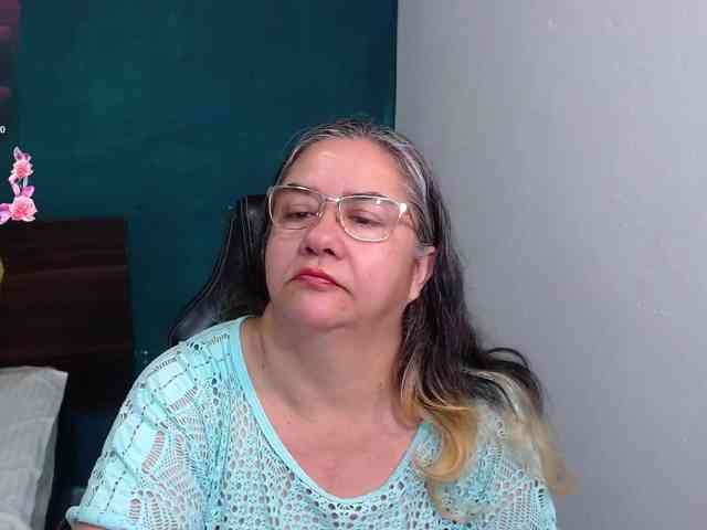 scarlett-dubois webcam