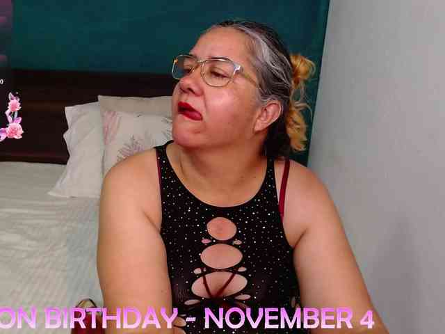 scarlett-dubois webcam