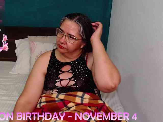 scarlett-dubois webcam