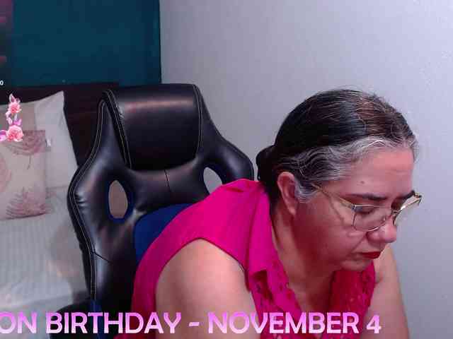 scarlett-dubois webcam