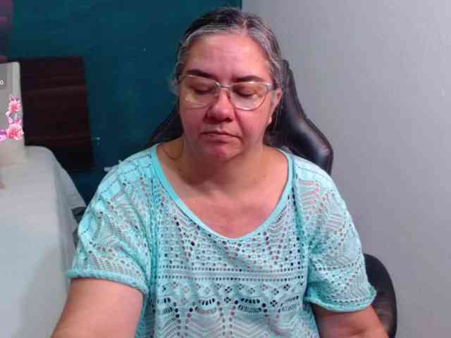 scarlett-dubois webcam