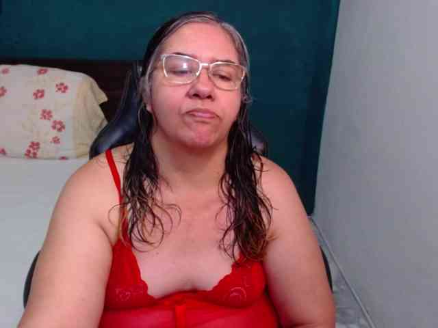 scarlett-dubois webcam