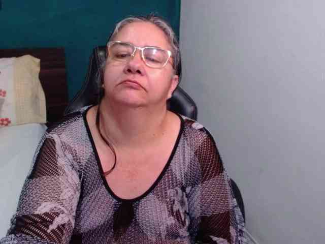 scarlett-dubois webcam