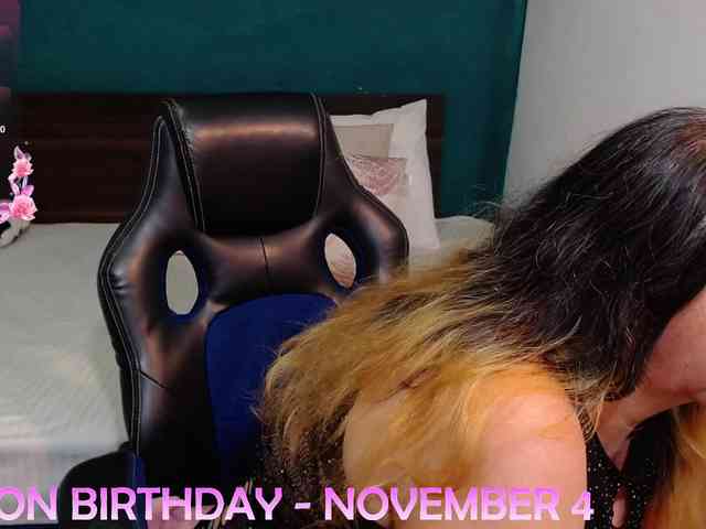 scarlett-dubois webcam