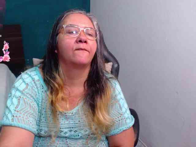 scarlett-dubois webcam