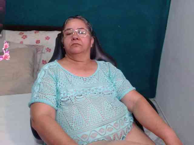 scarlett-dubois webcam