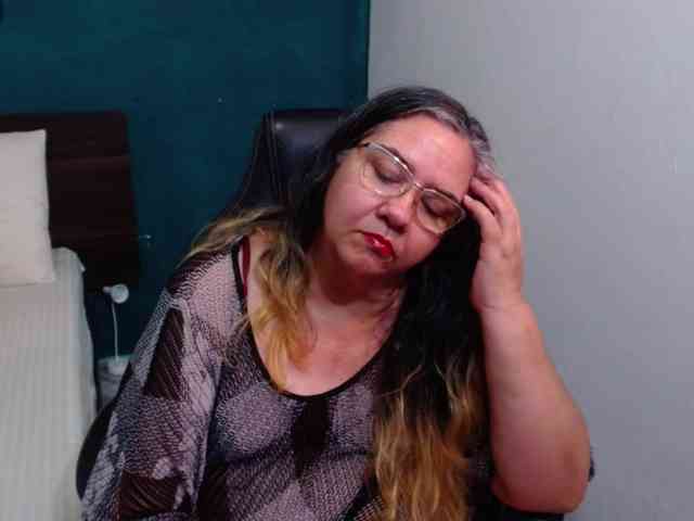 scarlett-dubois webcam