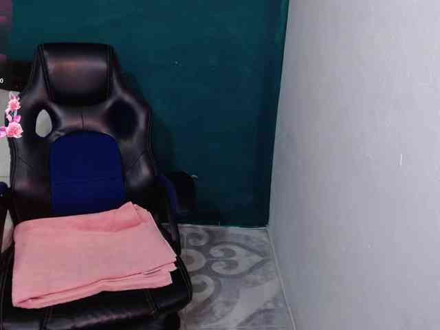 scarlett-dubois scarlett-dubois