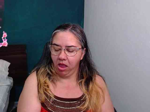 scarlett-dubois scarlett-dubois