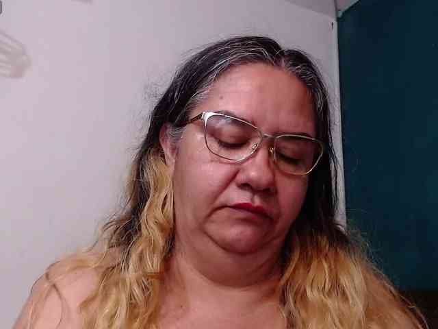 scarlett-dubois webcam