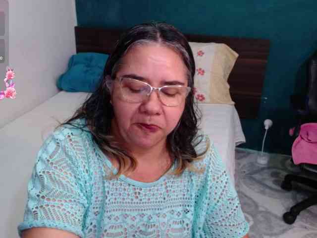 scarlett-dubois webcam