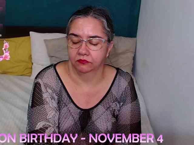 scarlett-dubois webcam