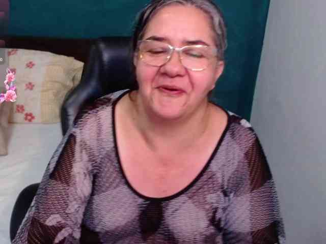 scarlett-dubois webcam