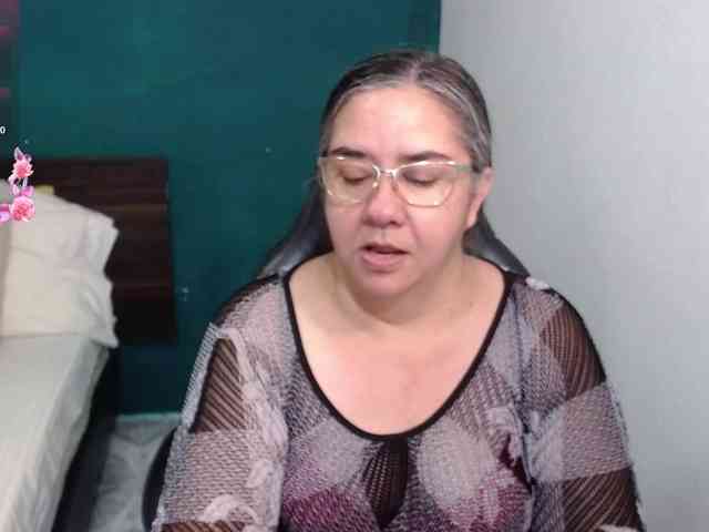 scarlett-dubois webcam