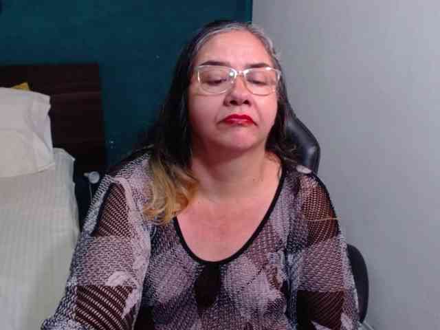 scarlett-dubois webcam