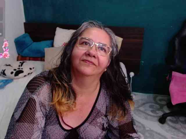 scarlett-dubois webcam