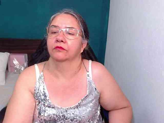 scarlett-dubois webcam