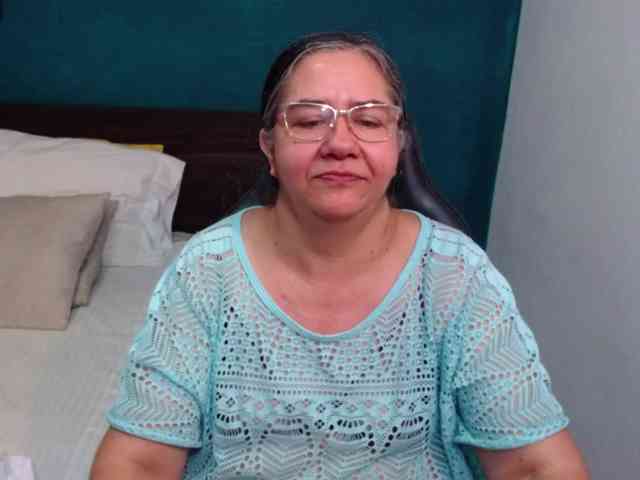 scarlett-dubois webcam