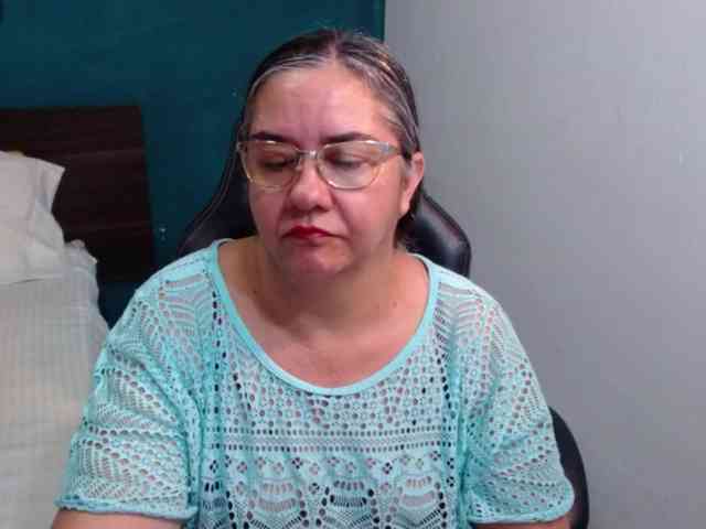 scarlett-dubois webcam