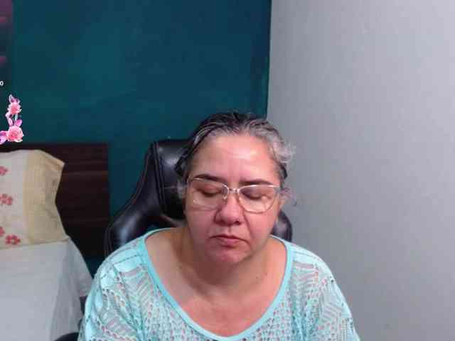 scarlett-dubois webcam