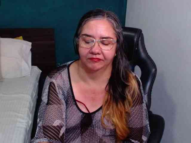 scarlett-dubois webcam