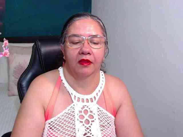 scarlett-dubois webcam