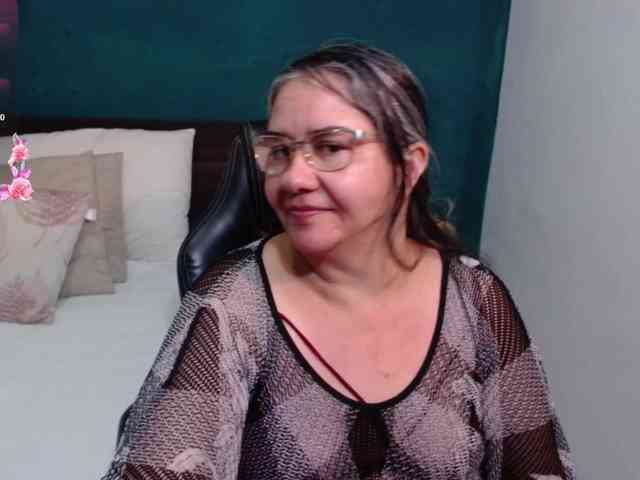 scarlett-dubois webcam