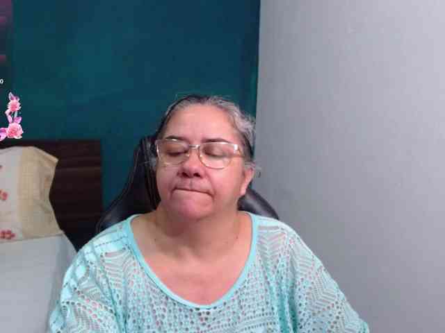 scarlett-dubois webcam