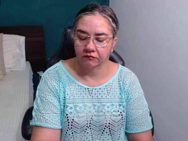 scarlett-dubois webcam