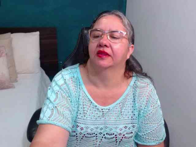 scarlett-dubois webcam