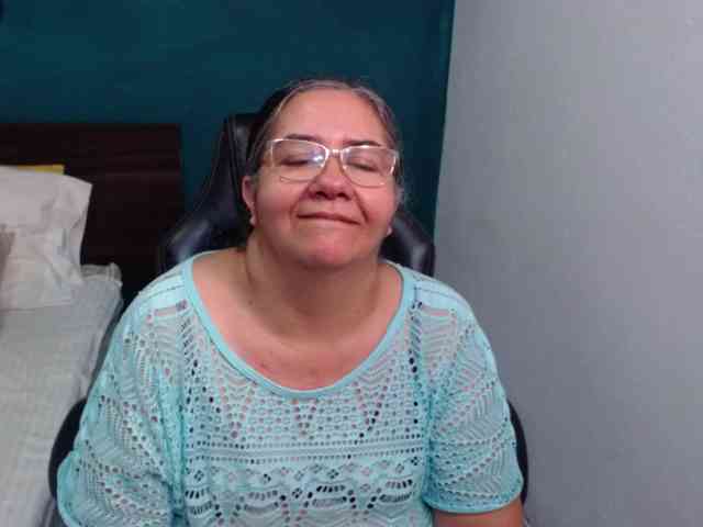 scarlett-dubois scarlett-dubois