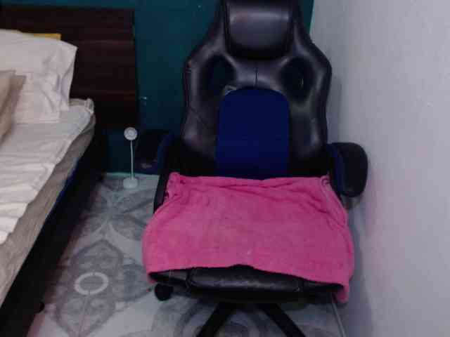 scarlett-dubois webcam