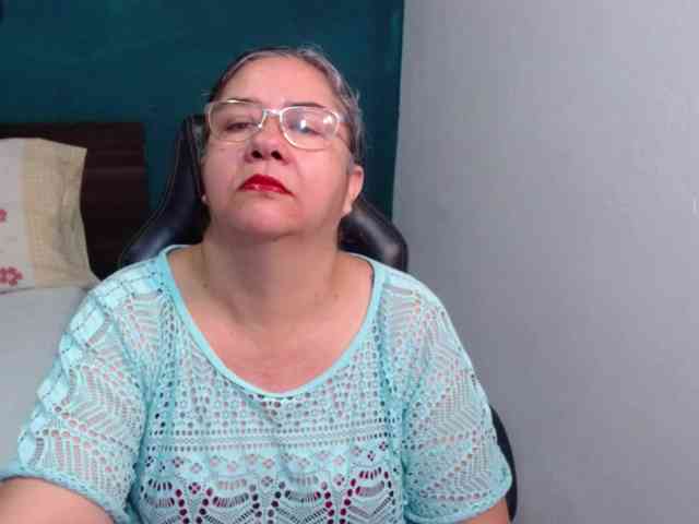 scarlett-dubois webcam