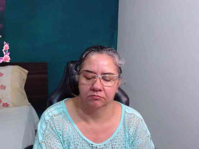 scarlett-dubois scarlett-dubois