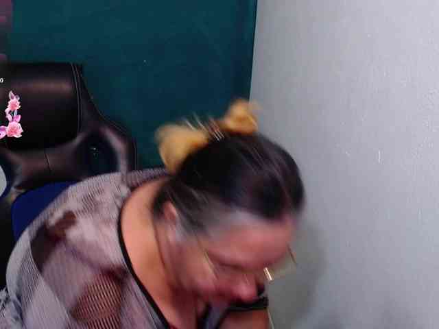 scarlett-dubois scarlett-dubois