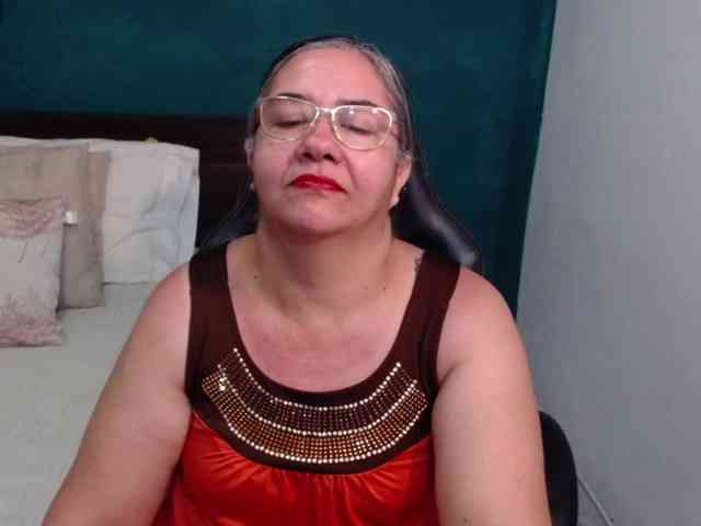 scarlett-dubois webcam