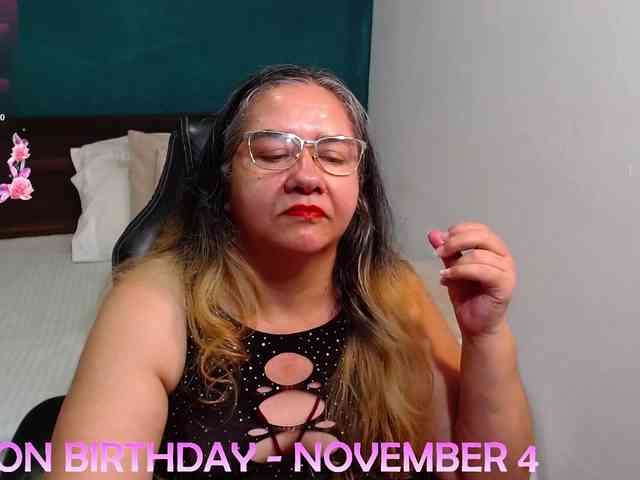 scarlett-dubois webcam